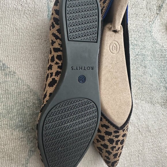Rothy's The Point Flats in Leopard Print | Size 6.5 - Picture 4 of 4